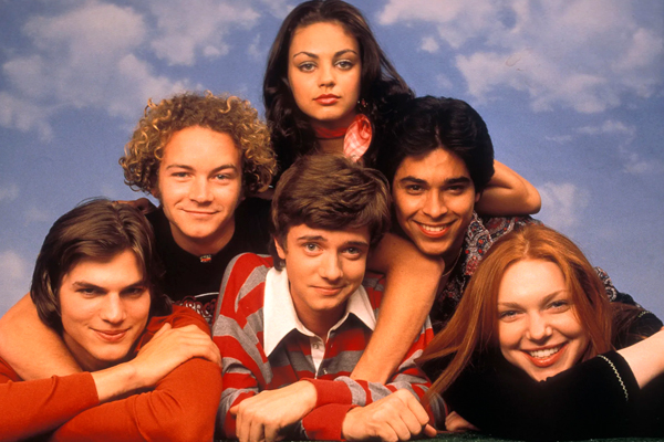 🎞️ 12 Curiosidades da série “That’s ’70s Show” que você não sabia!