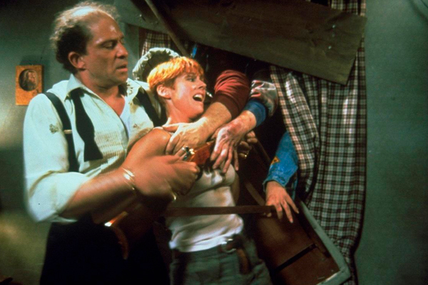 🎥 10 curiosidades incríveis sobre o filme “A Noite dos Mortos-Vivos” (1990) que você (provavelmente) não sabia!