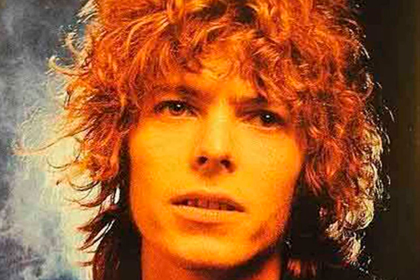 A Profecia de David Bowie em “Space Oddity” e Como Ele Previu a Ida do Homem à Lua