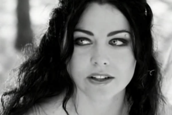 💿 Evanescence – My Immortal (2003) (História da Música)