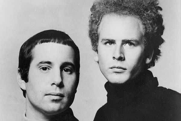 “The Sound of Silence” e a depressão de Paul Simon: A confissão por trás da letra de Simon & Garfunkel