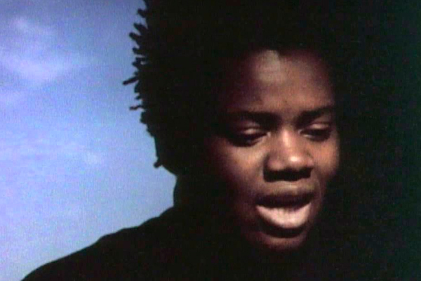 “Fast Car” de Tracy Chapman e a história comovente de fuga e sobrevivência